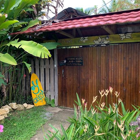 Hostal Camping La Y Griega Bocas del Toro Esterno foto