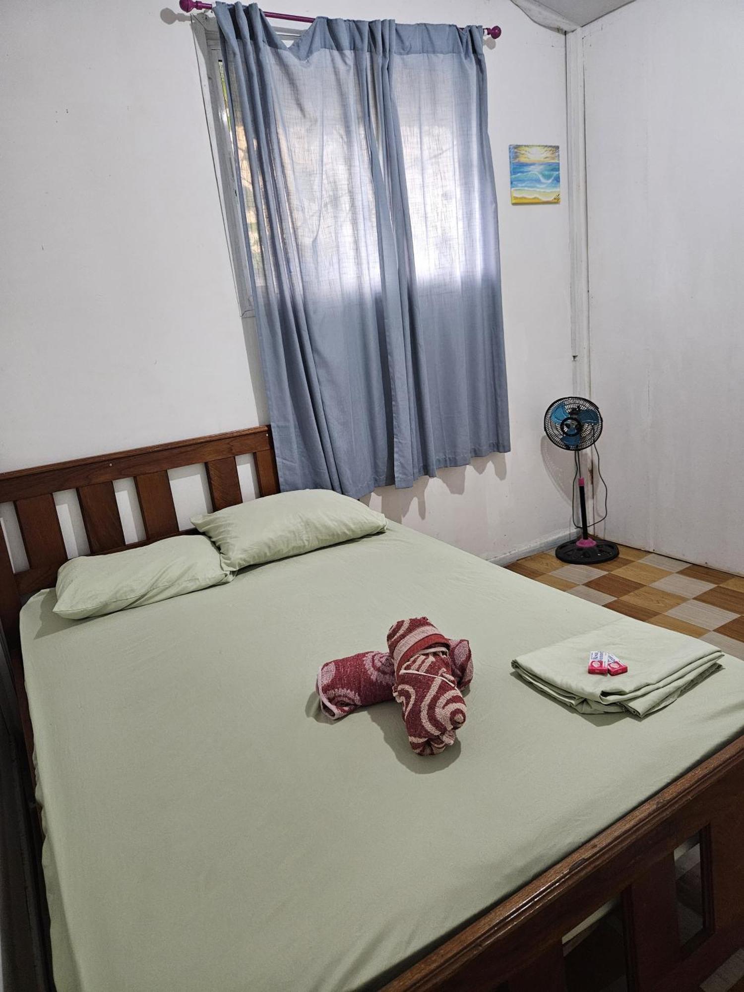 Hostal Camping La Y Griega Bocas del Toro Esterno foto